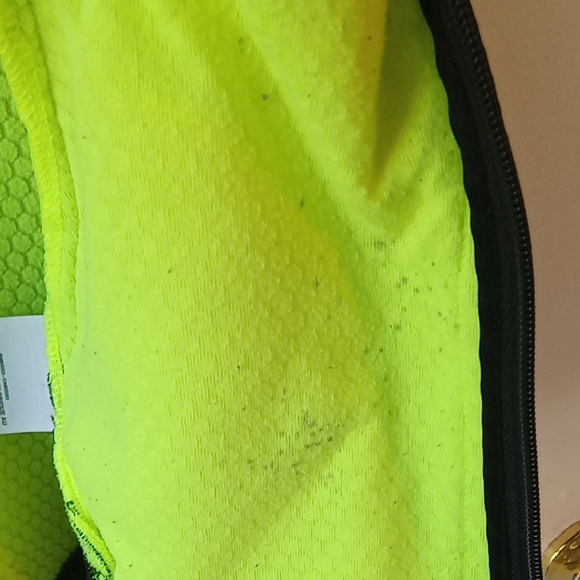 Nike Men's Black Sleeveless Vest - Picture 7 of 9